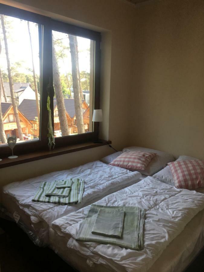 Sosnowa Mila - Domy I Apartamenty ポビエロボ エクステリア 写真