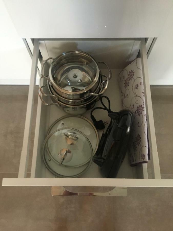 Sosnowa Mila - Domy I Apartamenty ポビエロボ エクステリア 写真